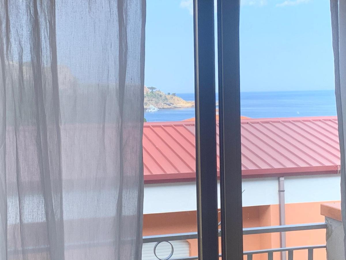 Residence La Fenice Ff Giardini Naxos Bagian luar foto